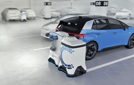 חדש: רובוט הטענה למכוניות חשמליות