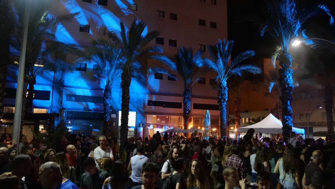 כ-100,000 איש מבלים בשלל אירועי סוכות המתקיימים בחיפה