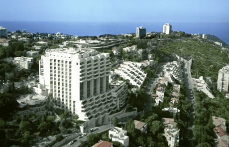 מלון "קראון פלאזה" בחיפה