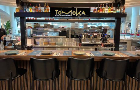 מסעדה אסייתית חדשה נפתחה בעופר גרנד קניון חיפה  מסעדת TOMOKA