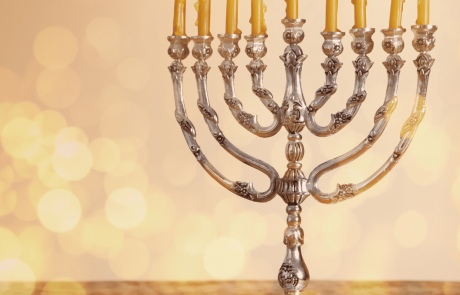 סיור חנוכיות בירושלים: "באנו חושך לגרש"  