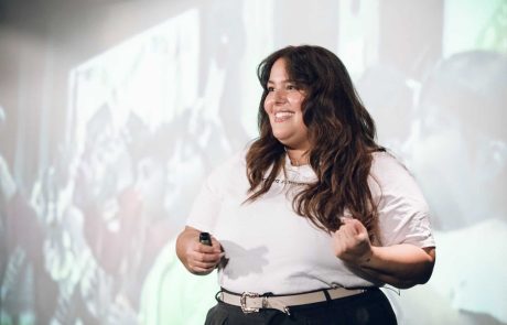 'ערב אישי' בעופר גרנד חיפה: השחקנית, הדוגמנית ויוצרת התוכן מעיין לוי