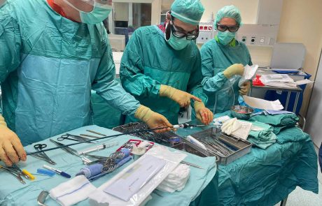 מרכז רפואי כרמל בחיפה: ניתוח מפרצת חדשני הציל חייו של תושב הצפון